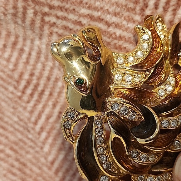 MGM Lion Head Cat Scarf ring Rhinestones Gold Tone Metal brown Enamel CRAFT - Picture 6 of 10